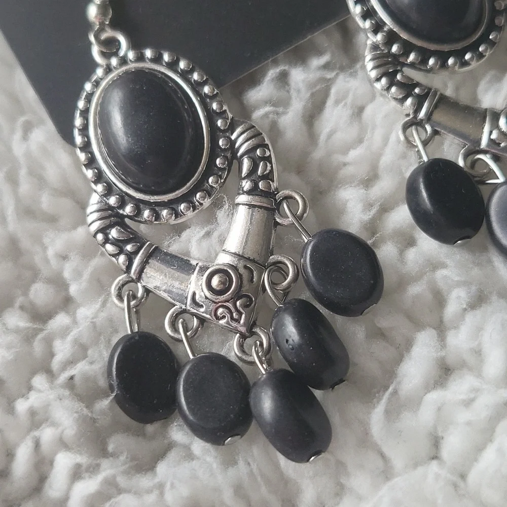 EARRINGS - Picture 2 of 2
